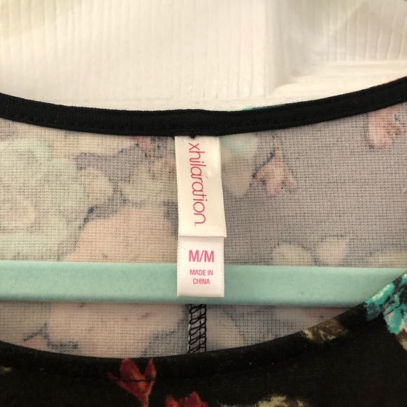 ❣️ 2 for $15❣️Xhilaration peplum scoop neck top, small fitting - Picture 3 of 5